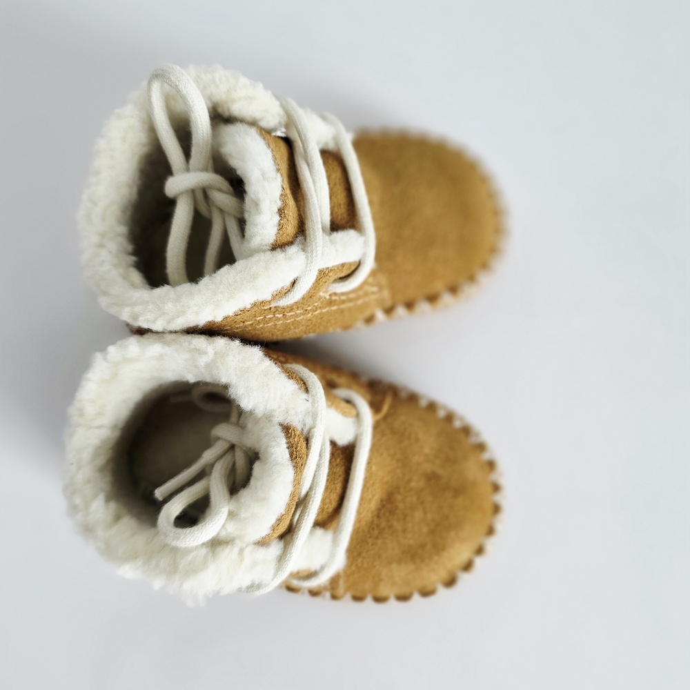 Veja Kids Suede-Look Moccasin Boots in Tan with White Trim - Picture 3 of 6